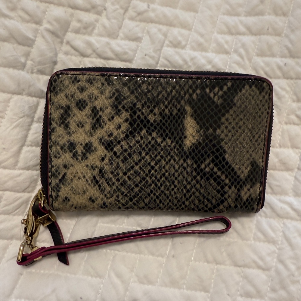 Stella & Dot Snakeskin Pattern Wristlet Wallet